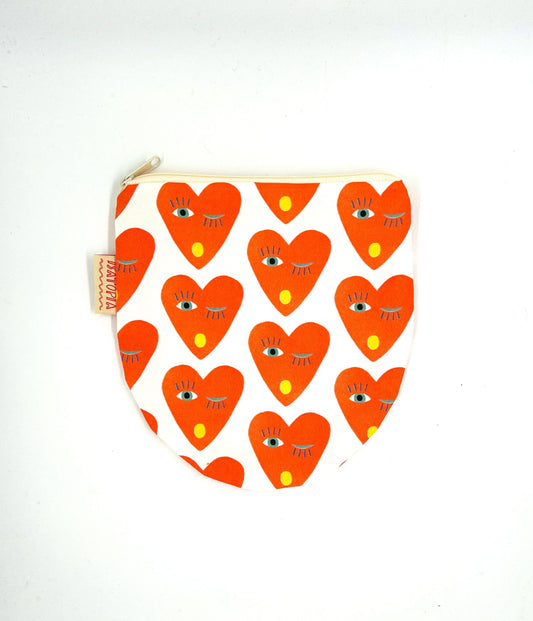 Heart Blink - Curvy Pouch Valentine's Gift