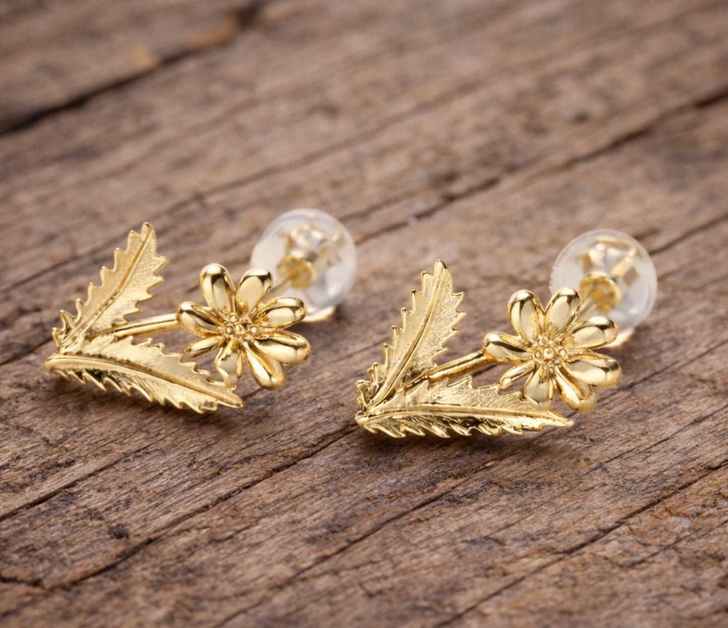 North Tide Wildflower Gold Stud Earrings