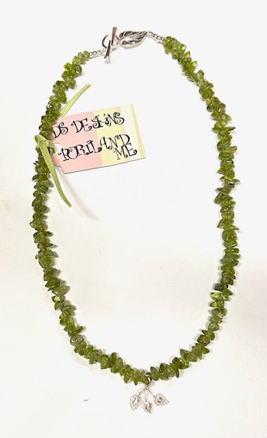 24282 Peridot/3 leaves SS pend