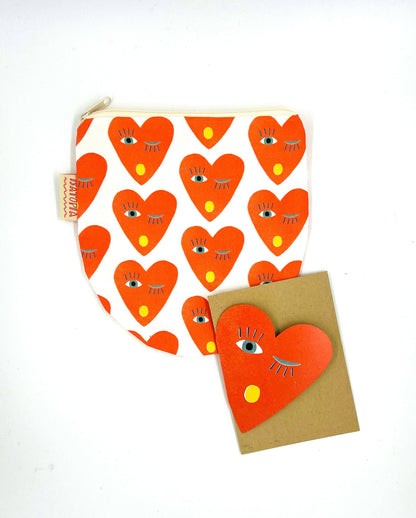 Heart Blink - Curvy Pouch Valentine's Gift